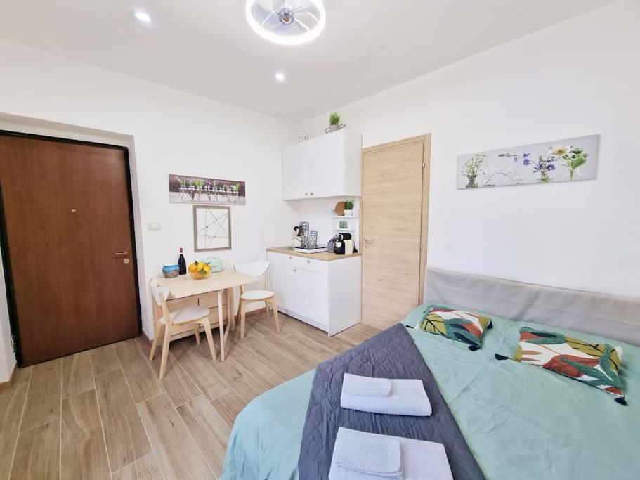 Casa Romeo Vinitaly - Free Parking - Wifi Lägenhet Verona Exteriör bild
